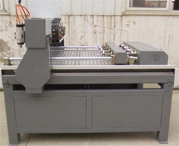 合肥雕刻機(jī)中鋁型材雕刻機(jī)注意事項(xiàng) 合肥雕刻機(jī)中鋁型材雕刻機(jī)注意事項(xiàng)